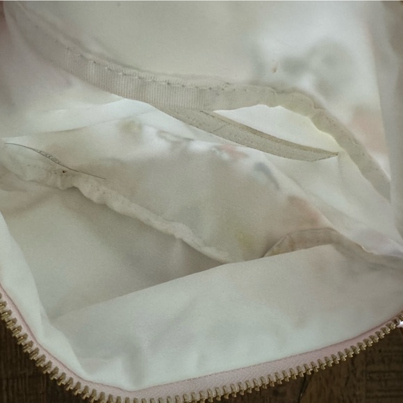 Stoney Clover Lane X Disney Sensational 6 Mickey&Friends Original Fanny Pack-EUC - Picture 6 of 6